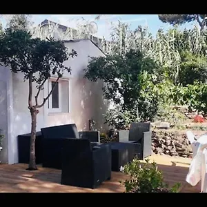 Maisonnette Presqu Ile De Giens Hébergement de vacances Hyères